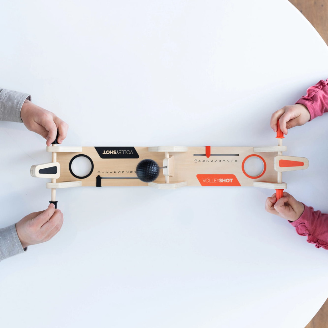 Volley Shot - Strzał z Woleja Gra Zręcznościowa - Fat Brain Toys