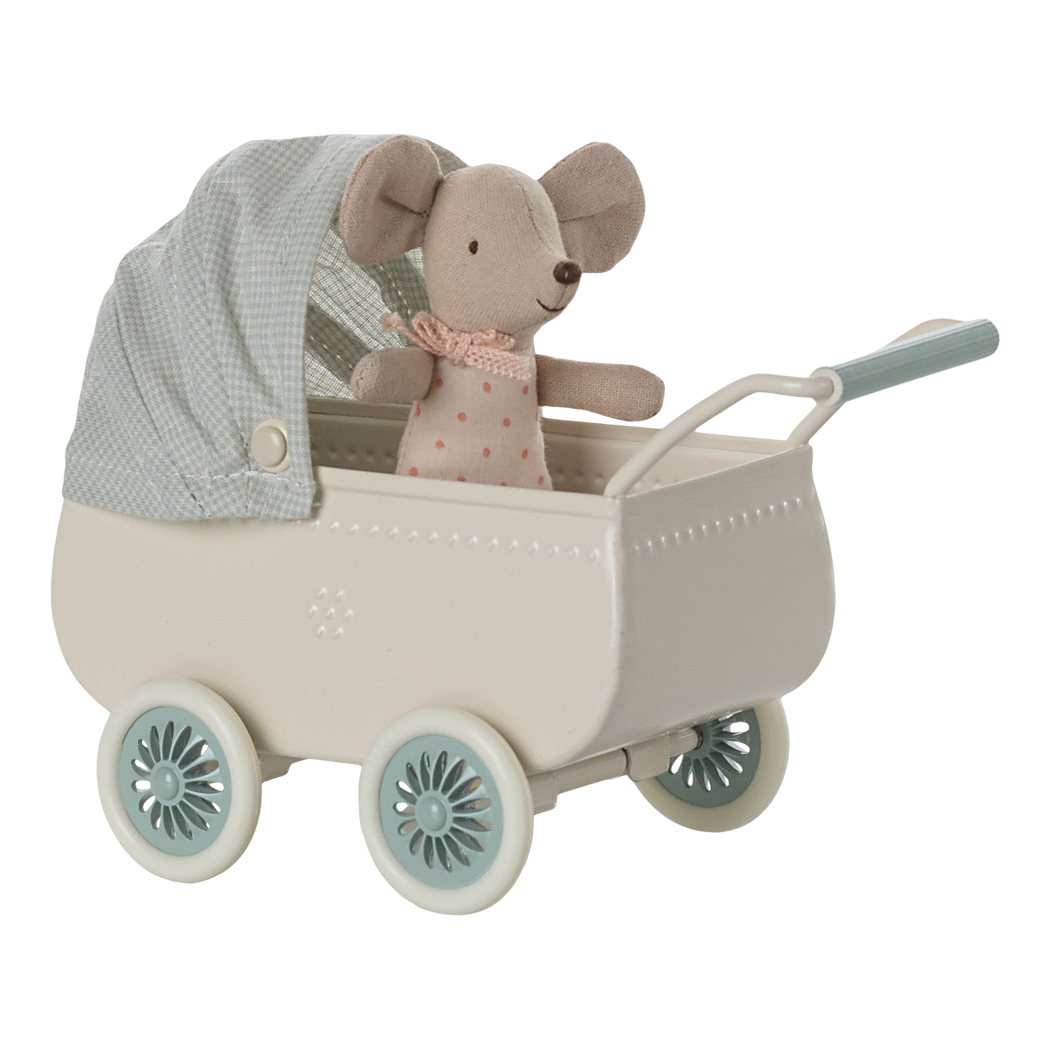 Miętowy Głęboki Wózek z Myszką Dzidziusiem - Akcesoria dla Myszek - Maileg