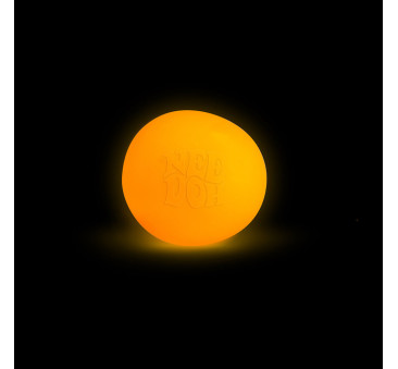 Pomarańczowa Piłka Świecąca w Ciemności - Zabawka Fluorescencyjna - Gniotek Antystresowy - NeeDoh