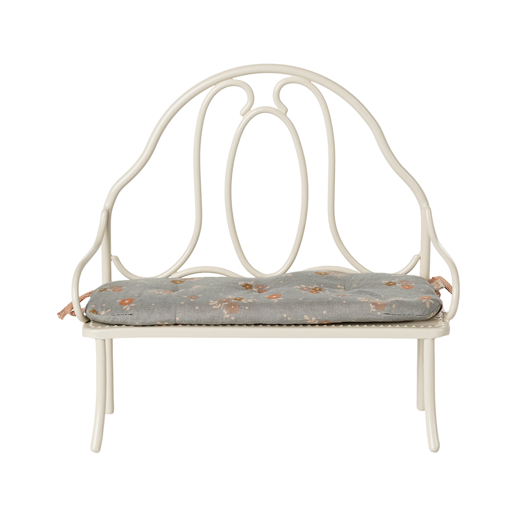 Biała Ławka z Poduszką - Akcesoria dla Myszek i Króliczków - Maileg