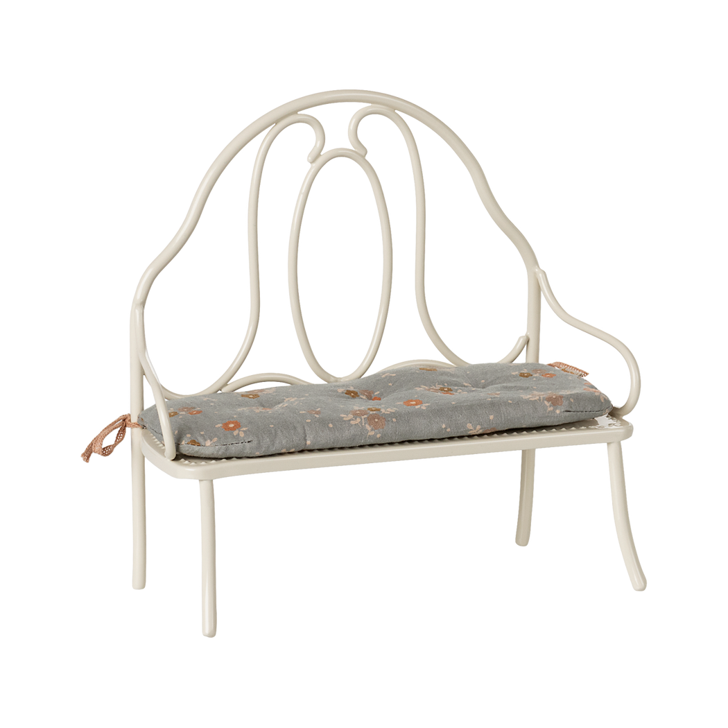 Biała Ławka z Poduszką - Akcesoria dla Myszek i Króliczków - Maileg