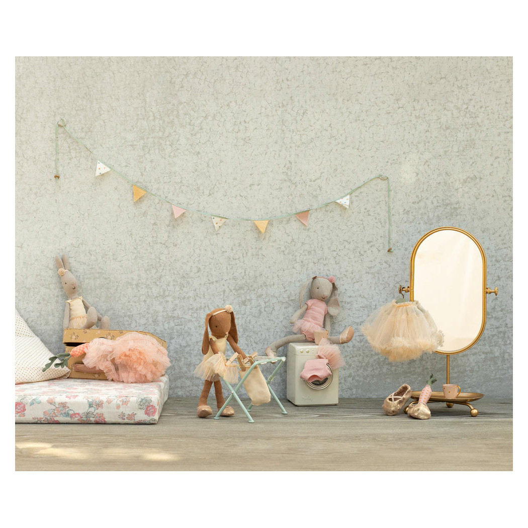 Czekoladowy Króliczek w Różowym Stroju Baletnicy 21 cm - Rabbit size 1 - Maileg