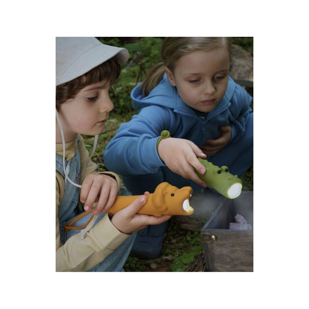 Latarka Lew LEO - Rabbit & Friends