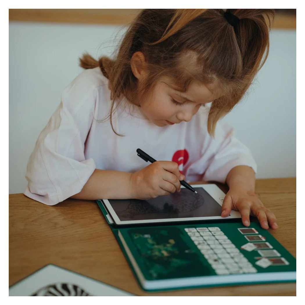 Zwierzęta Dookoła Świata - Tablet do Nauki Rysowania dla Dzieci - Mini Tablet Rysunkowy - KIDYWOLF