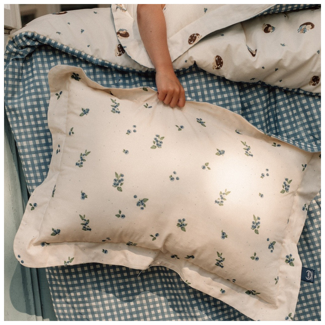 Country Berry - Bawełniana Poduszka do Spania XL z Falbaną - 50x70 cm - La Millou