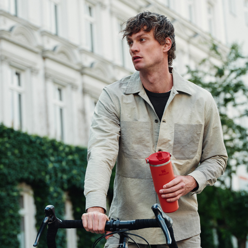 Cherry Blossom 0.89L - Kubek Termiczny z Ustnikiem - IceFlow Flip Straw Tumbler - Stanley