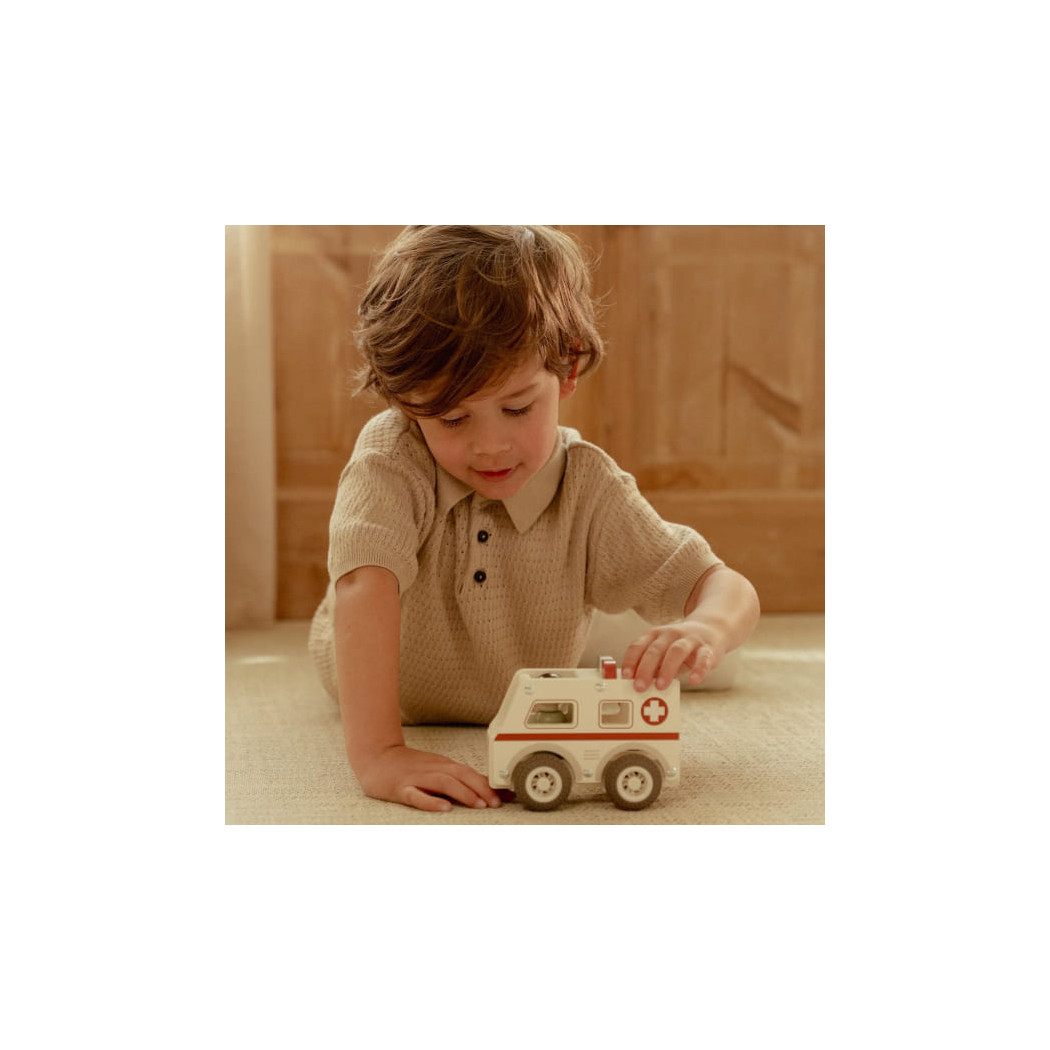 Ambulans - Drewniane Auto Ambulans z Wyjmowanym Ludzikiem - Little Dutch