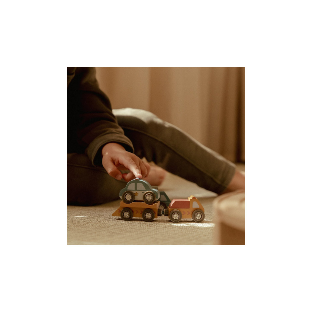 Zestaw 9 Drewnianych Pojazdów - Karetka Pogotowia, Samochód Policyjny, Wóz Strażacki - Little Dutch