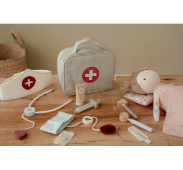Drewniany Zestaw Małego Lekarza z Akcesoriami - Little Dutch