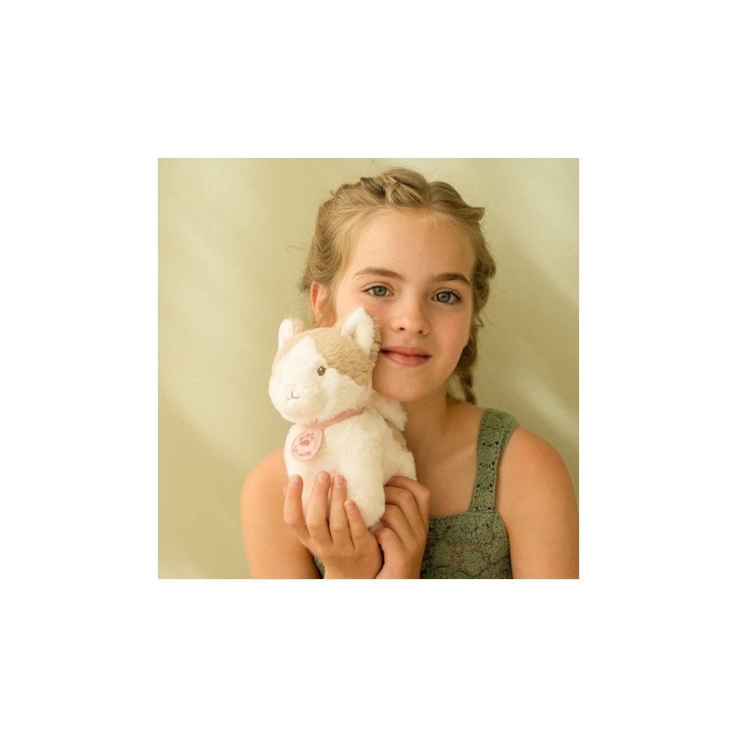 Kot Marley w Torebce z Kwiatowym Nadrukiem - Maskotka Przytulanka z Akcesoriami do Zabawy - Little Dutch