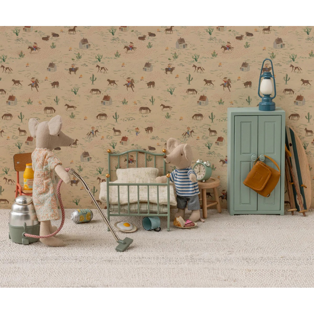 Miętowe Pojedyncze Metalowe Łóżko dla Myszek - z Materacem i Pościelą - Vintage - Maileg