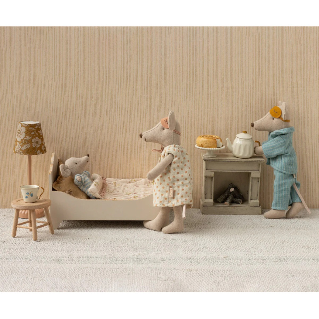 Podwójne Drewniane Łóżko z Pościelą dla Myszek - Złamana Biel - Maileg