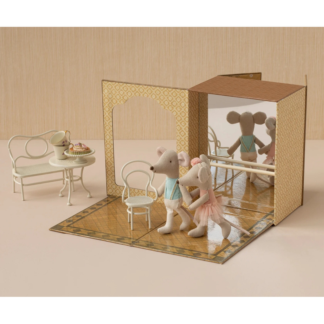 Studio Tańca z Myszkami Baletnicami - Młodszy Brat i Młodsza Siostra - Szkoła Baletowa - Maileg