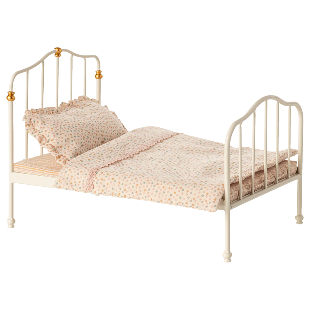 Złamana Biel - Pojedyncze Metalowe Łóżko dla Myszek - z Materacem i Pościelą - Vintage - Maileg