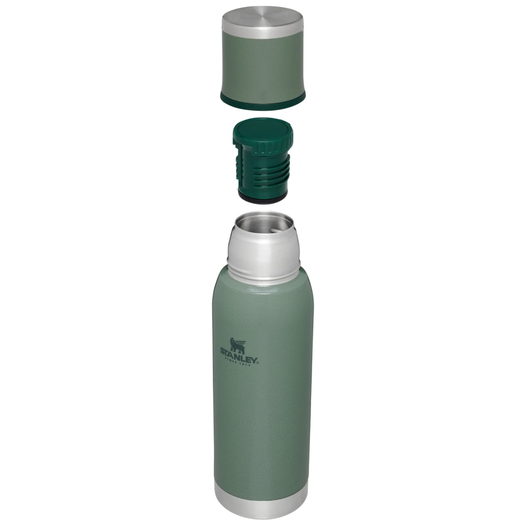 To-Go 0.75L Hammertone Green - Termos na Napoje - Linia Adventure - Butelka Termiczna z Zakrętką-Kubkiem - Stanley