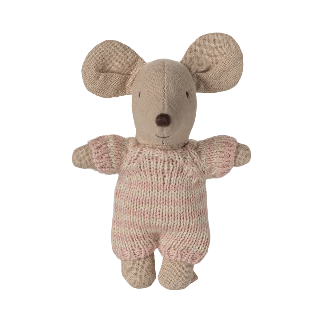 Myszka Dzidziuś w Różowym Nosidełku - Niemowlę w Gondoli - Baby Mouse - Maileg