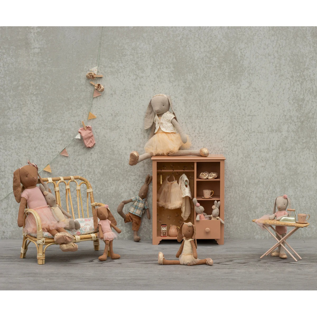 Pudrowy Róż - Duża Szafa Garderobiana z Wieszakami i Szufladą - Garderoba dla Lalek - Maileg