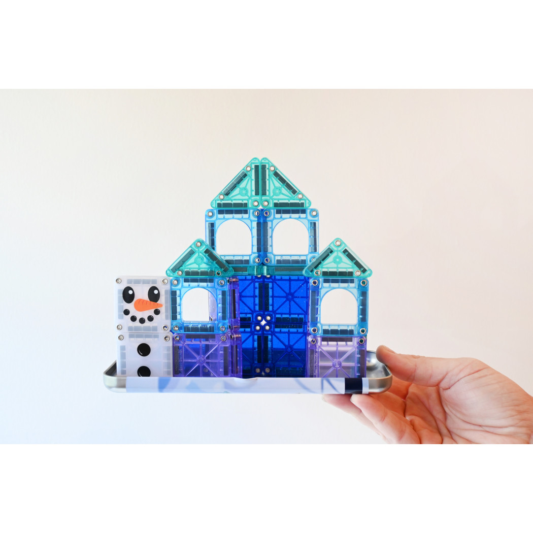 Winter Wonder - Podróżne Klocki Magnetyczne 26 elementów w Metalowym Pudełku - Travel Set - Magna-Tiles