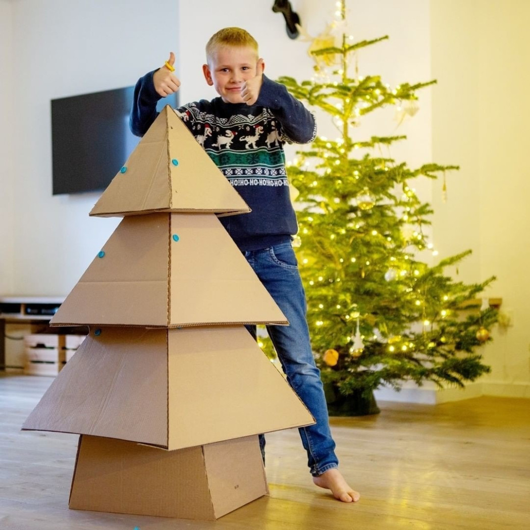 Pakiet Świąteczny Makedo 149 elementów - Zestaw Narzędzi do Konstruowania wraz z Zawiasami i Saszetką - Makedo