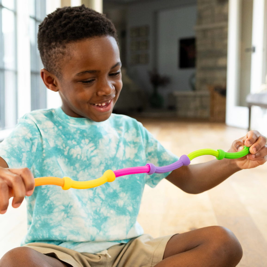 Plip Links - 20 Półokrągłych Silikonowych Klocków z Połączeniami Kulkowymi - Fat Brain Toys