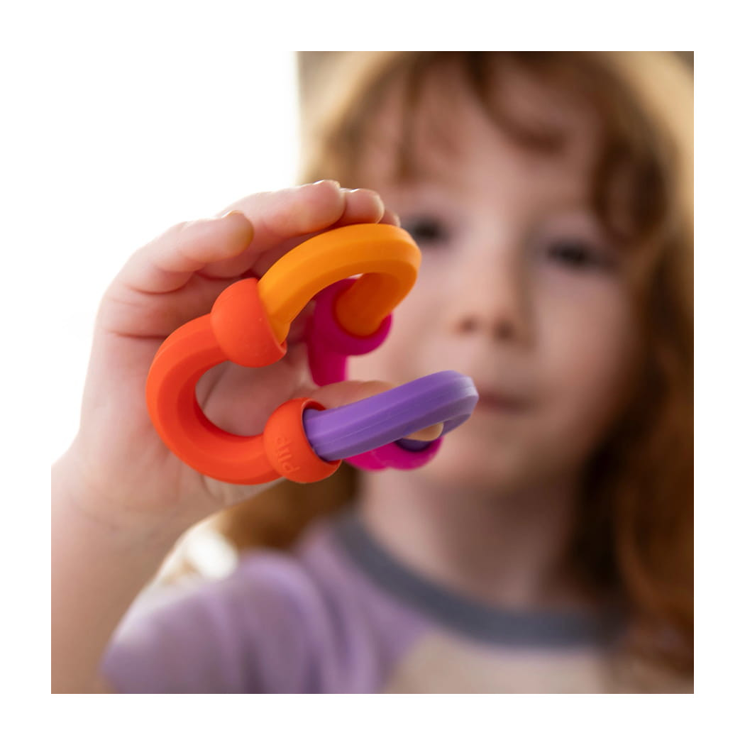 Plip Links - 20 Półokrągłych Silikonowych Klocków z Połączeniami Kulkowymi - Fat Brain Toys