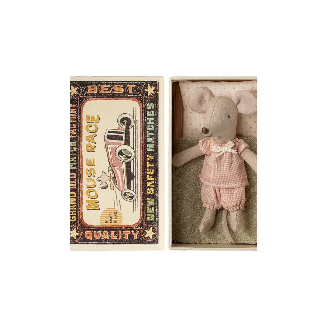 Myszka Młodsza Siostra w Pudełku od Zapałek - Poduszka i Kocyk - Magnetyczne Łapki - Little Sister - Maileg