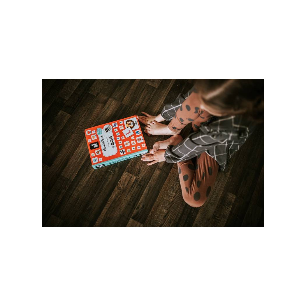 Polski Alfabet - Układanka Magnetyczna - Magnetibook - Janod