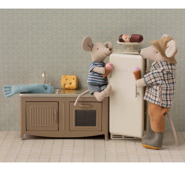 Zestaw Wędkarski dla Myszek - Wiaderko, Podbierak z Siatką i Rybka - Akcesoria Dla Myszek - Maileg