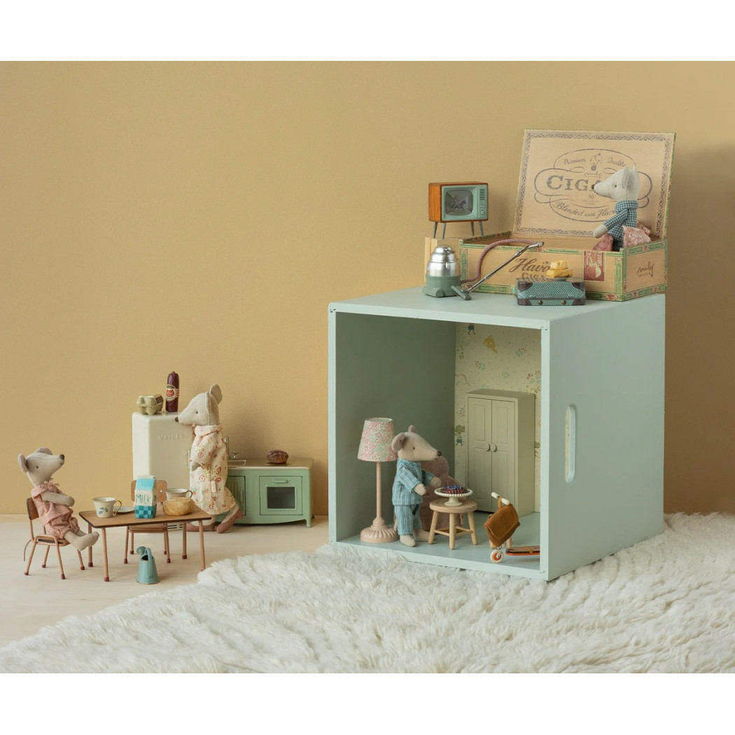 Babcia i Dziadek Myszka w Pudełku po Cygarach - Łóżko z Pudełka z Posłaniem - Maileg