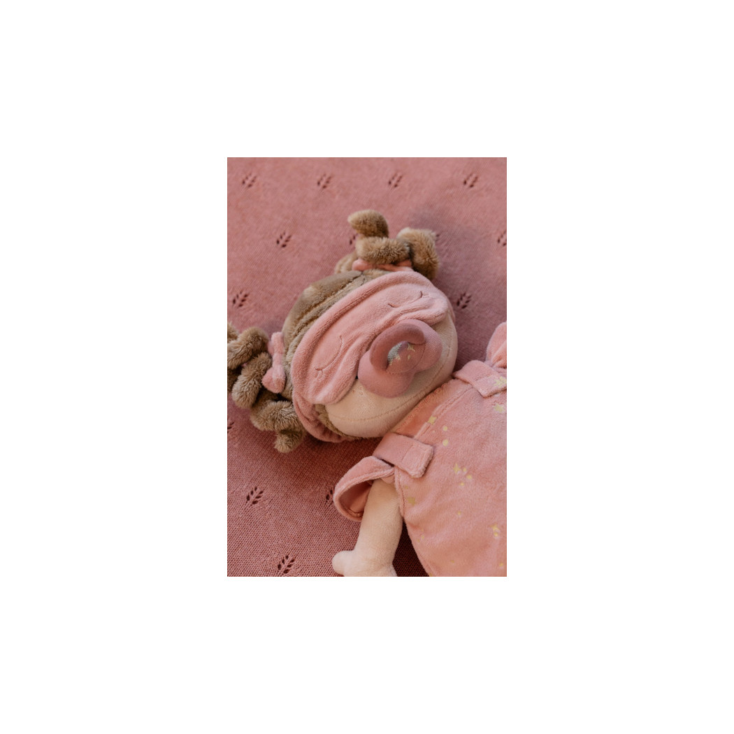 PROMOCJA Rosa Bobas - Lalka w Śpiworku z Magnetycznym Smoczkiem - Miękka Pluszowa Przytulanka 40 cm - Little Dutch