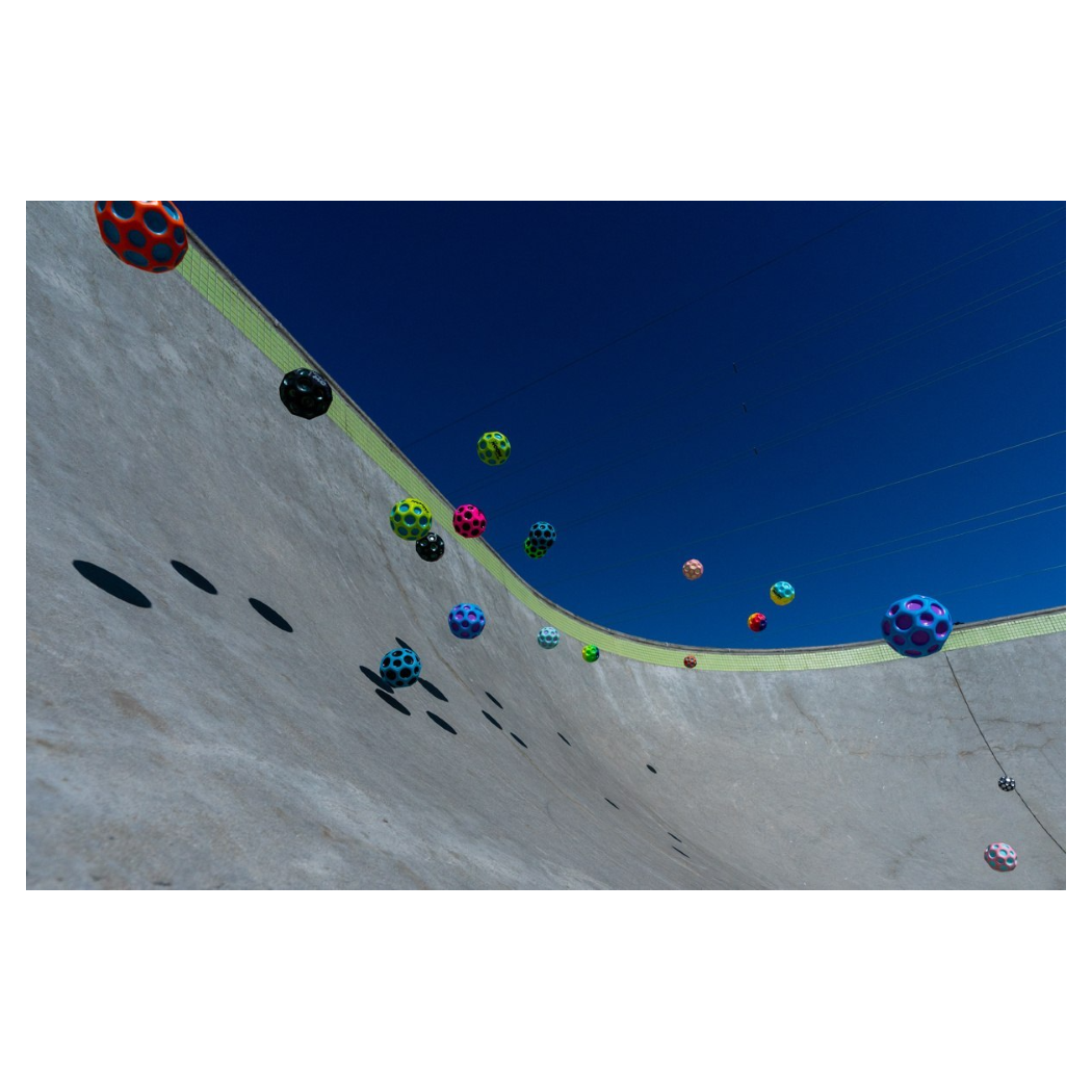 Rainbow Moon Ball - Ultraskoczna Piłeczka do Zabawy - Waboba