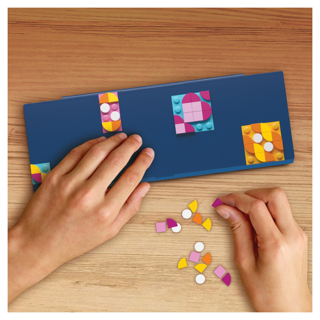 Piórnik LEGO® DOTS z Płytkami do Dekoracji (Bez Wyposażenia) - 46 Drobnych Klocków