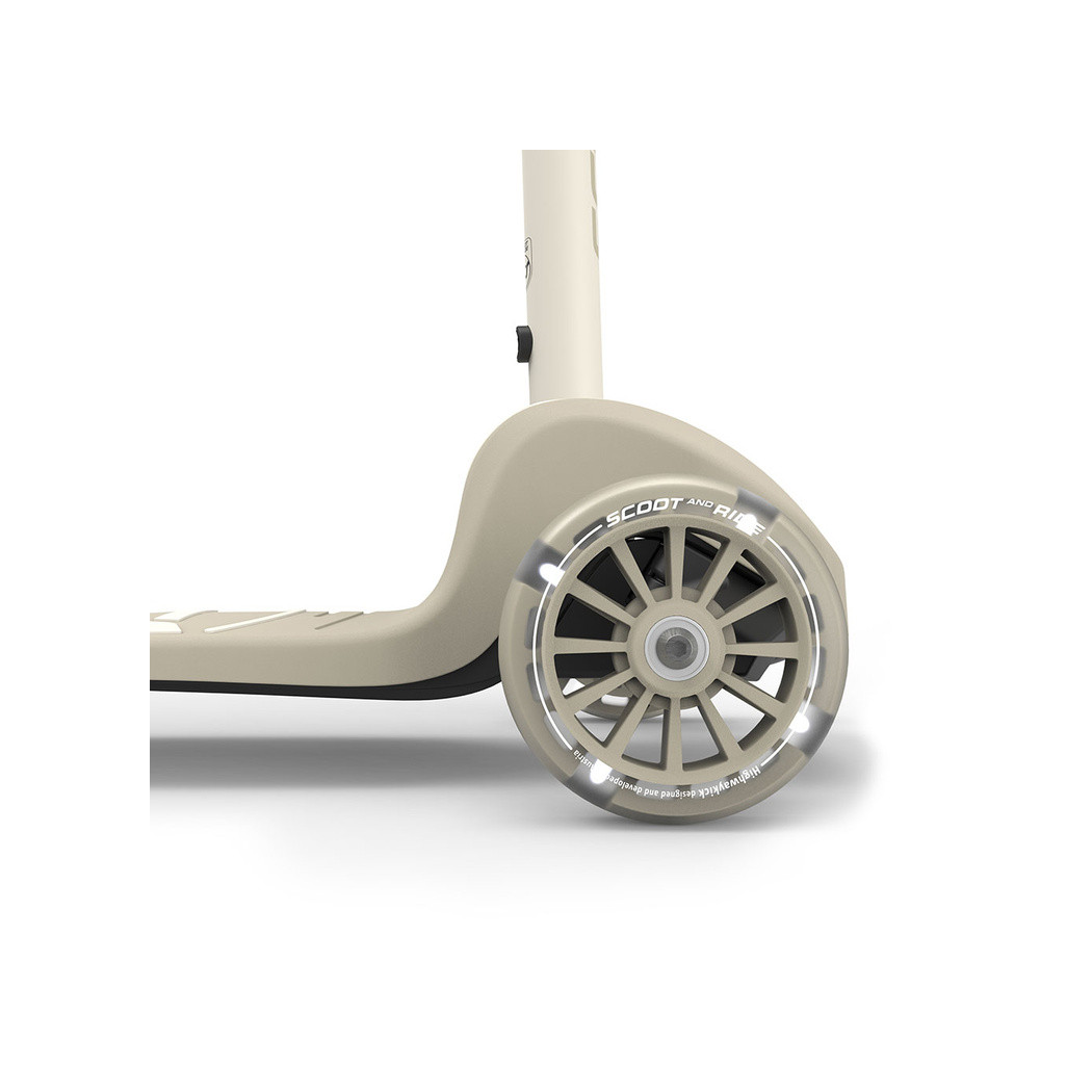 Ash 3S LED - Highwaykick3 - Regulowana Hulajnoga 3-7 lat - Świecące Skrętne Kółka - Scootandride