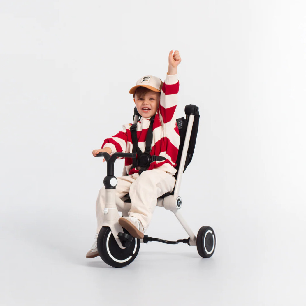 Czarno-biały Rowerek Trójkołowy z Funkcją Wózka - Dziecięcy - Wonder - Smartrike
