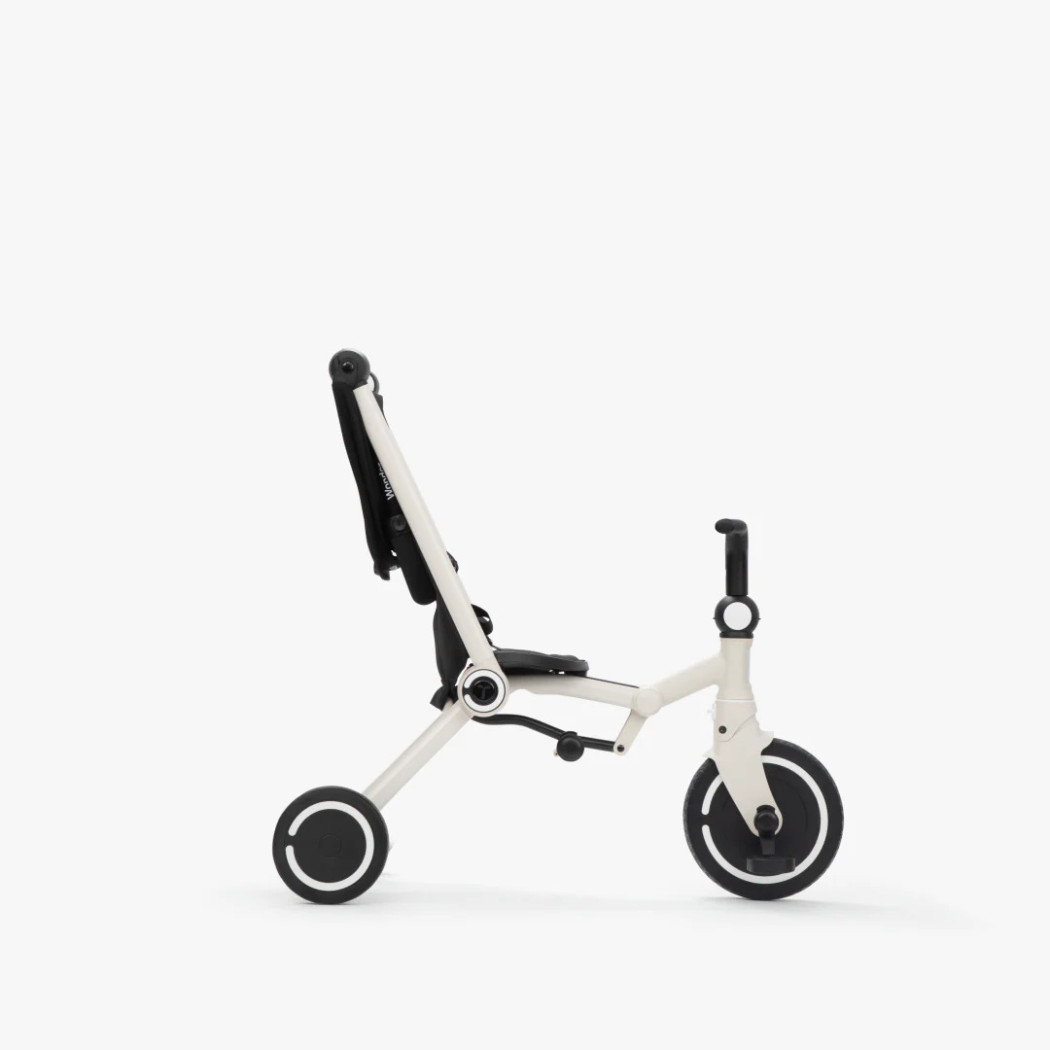 Czarno-biały Rowerek Trójkołowy z Funkcją Wózka - Dziecięcy - Wonder - Smartrike