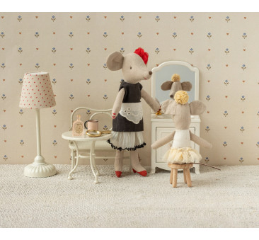 Myszka Kosmetyczka - Myszka Mama z Manikiurem i w Obcasach - Beautician Mouse Mum - Maileg