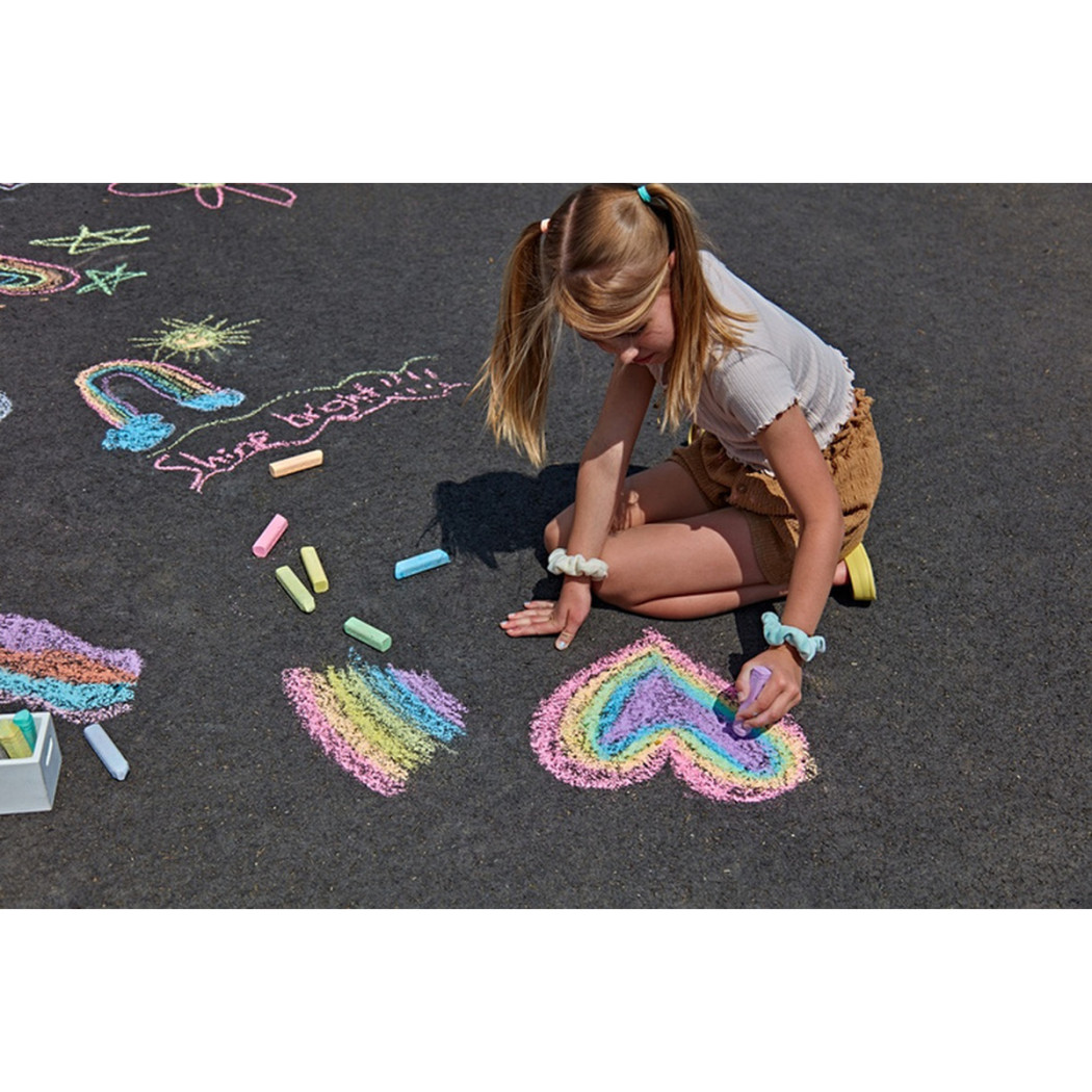 Gruba Kreda Chodnikowa Niepyląca dla Dzieci - Kolorowa - 16 szt - Crayola