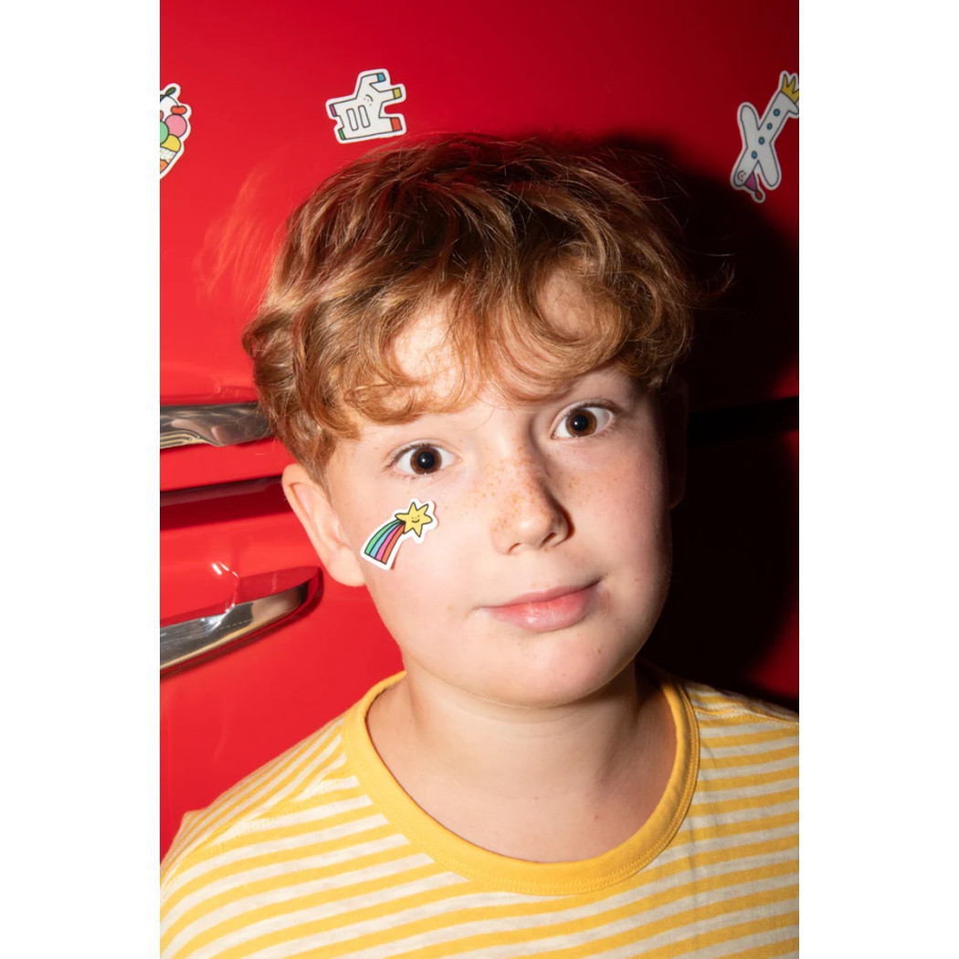 Naklejki Żelowe Wielorazowe z Książeczką - Sticker Stories by Titeepex - 37 szt. - PUQUU