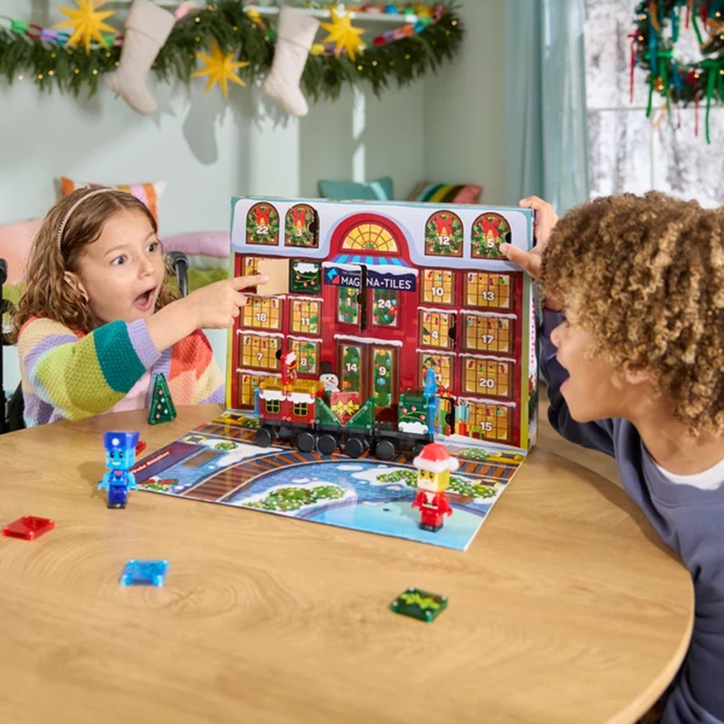 Kalendarz Adwentowy Klocki Magnetyczne Święta - 34 elementy - Magna-Tiles