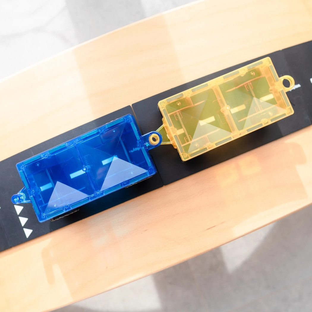 Autka Bright - Klocki Magnetyczne Pojazdy Pociągi - 2 Elementy - Connetix