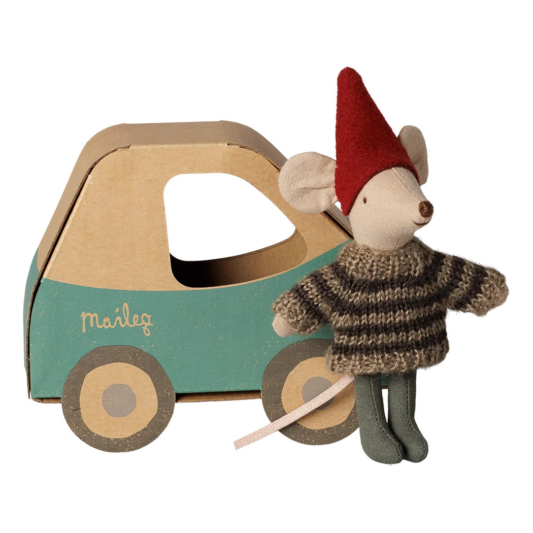 Świąteczna Myszka Młodszy Brat w Pudełku Autku - Christmas Mouse in Car Box - Maileg
